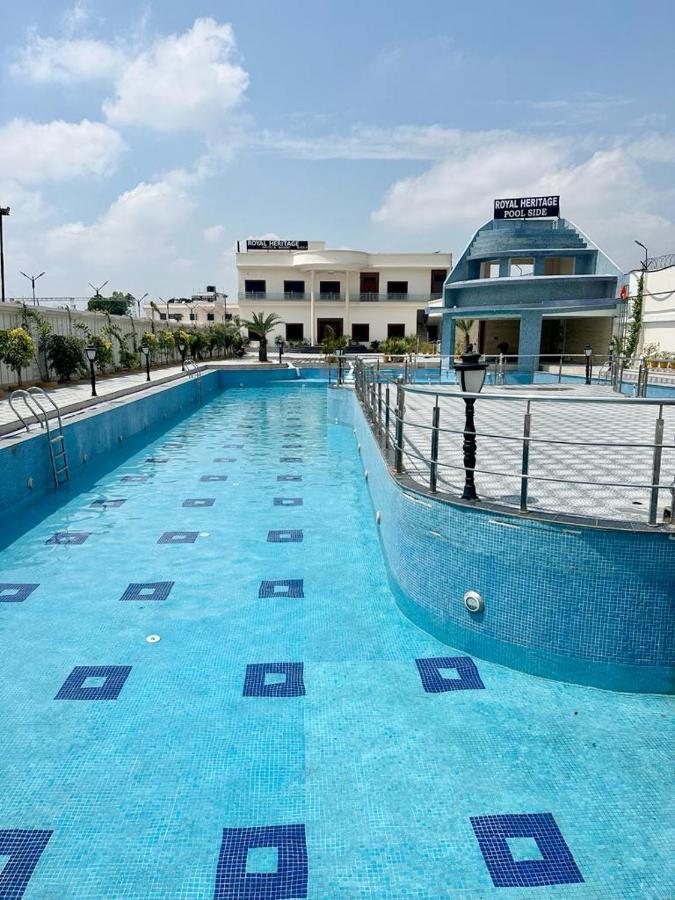 Royal Heritage Hotel & Resort Ayodhya Екстер'єр фото